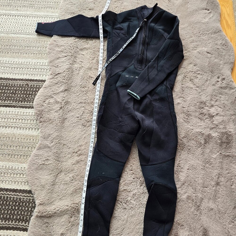 O'Neill wet suit 3mm 3000x full body mens